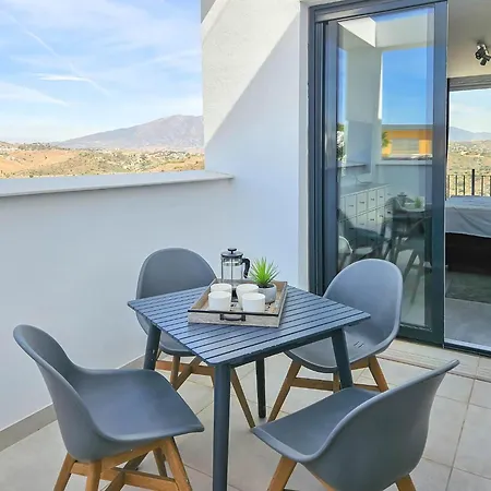 Penthouse With Extensive Terraces And A Private Plunge Pool Apartment
