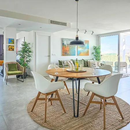 Penthouse With Extensive Terraces And A Private Plunge Pool Apartment *