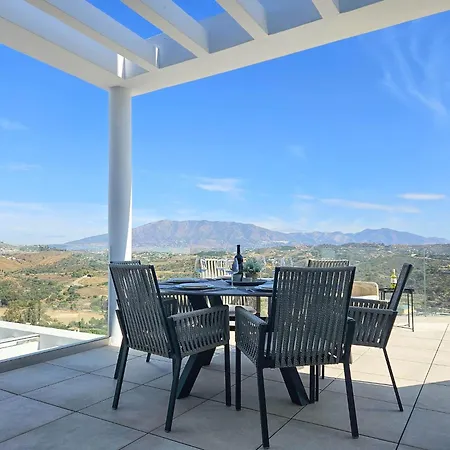 Penthouse With Extensive Terraces And A Private Plunge Pool La Cala De Mijas
